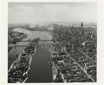(NEW YORK--AERIAL VIEWS) A selection of 40 spectacular photographs depicting the metropolis of Manhattan and its surrounding regions.